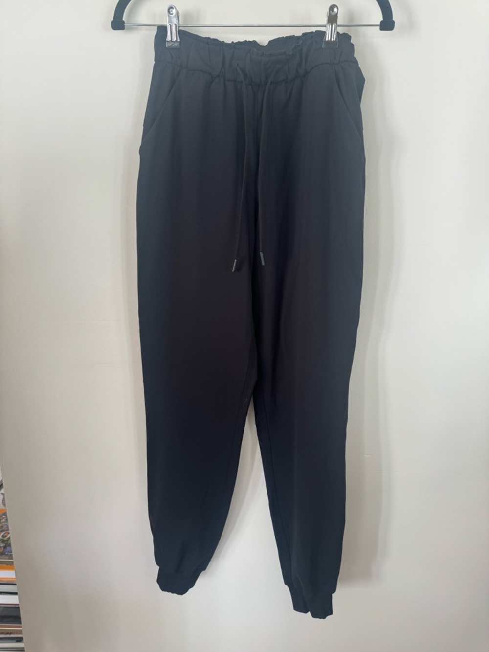 LuluLemon Joggers Black